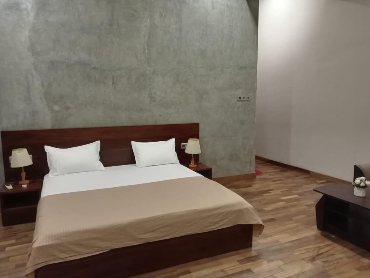 Thalangama Lakeview Lodge Battaramulla Ngoại thất bức ảnh